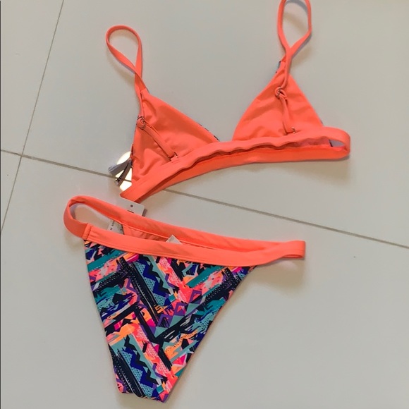 NEON SALMON Bikini - Picture 2 of 3